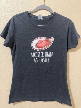 Graphic Tee "Moister Than An Oyster" - Charcoal with Pink Oyster